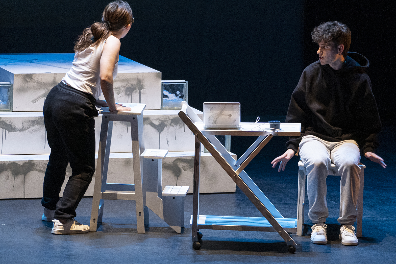 03-PorSiAcoso-FAEMCLM