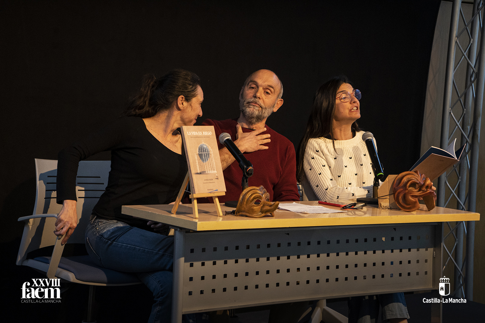 10-PresentacionLibro-LaVidaesJuego-FAEMCLM